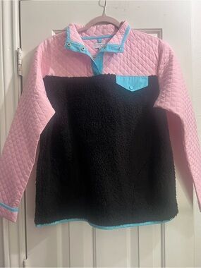 crown & ivy Pink Quilted and Black Sherpa Pullover with Aqua Trim